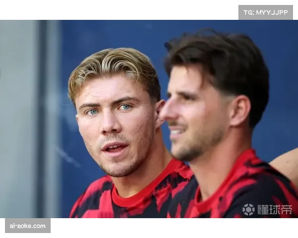 霍伊伦6场4球引那不勒斯决定买断 曼联名宿称转会决策崩塌